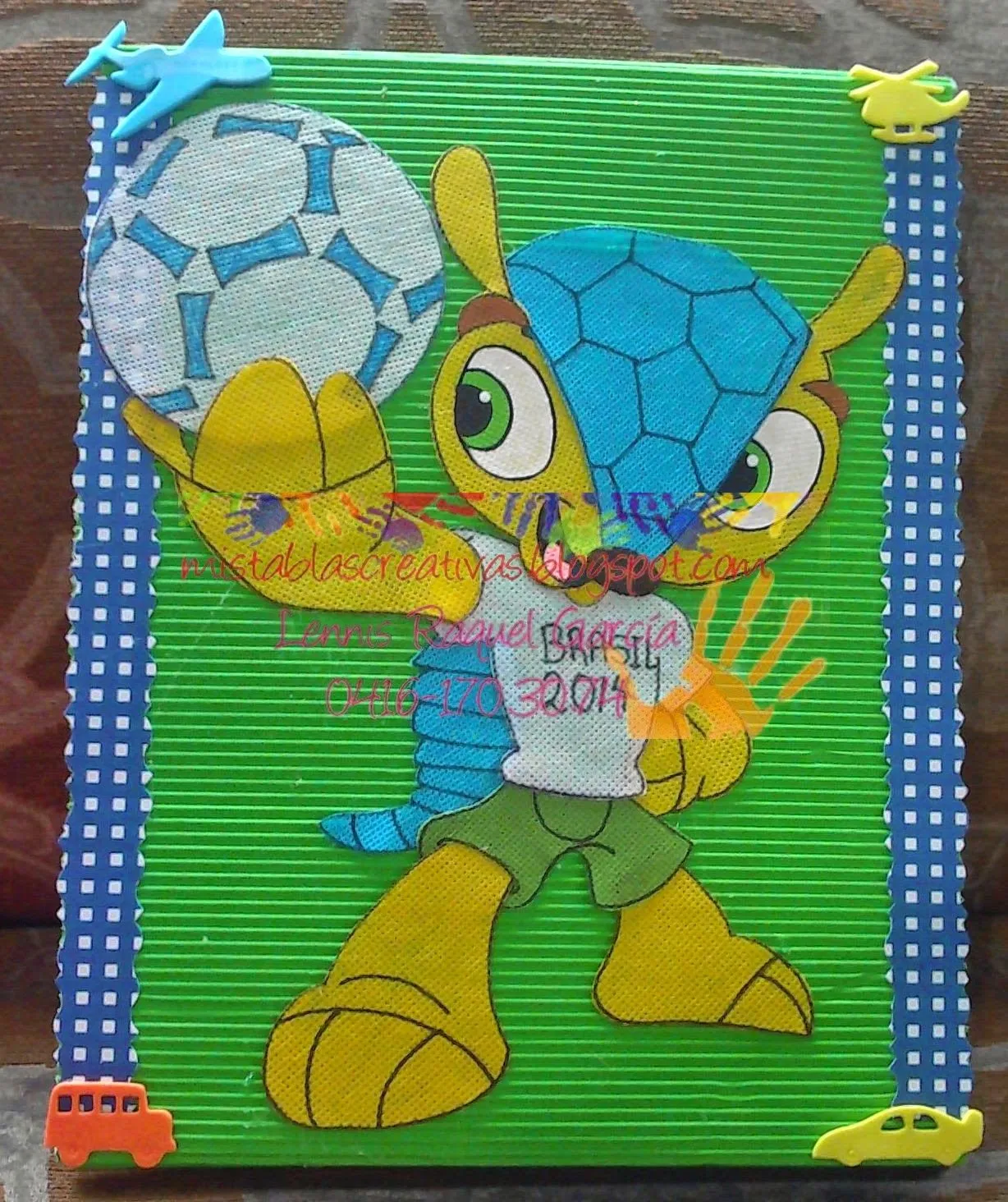 MIS TABLAS: CARPETAS DECORADAS EN FOAMY Y MATERIAL RECICLABLE PARA GUARDAR LOS TRABAJOS DE FIN DE AÑO DEL PREESCOLAR MIS TABLAS: CARPETAS DECORADAS EN FOAMY Y MATERIAL RECICLABLE PARA GUARDAR LOS TRABAJOS DE FIN DE AÑO DEL PREESCOLAR