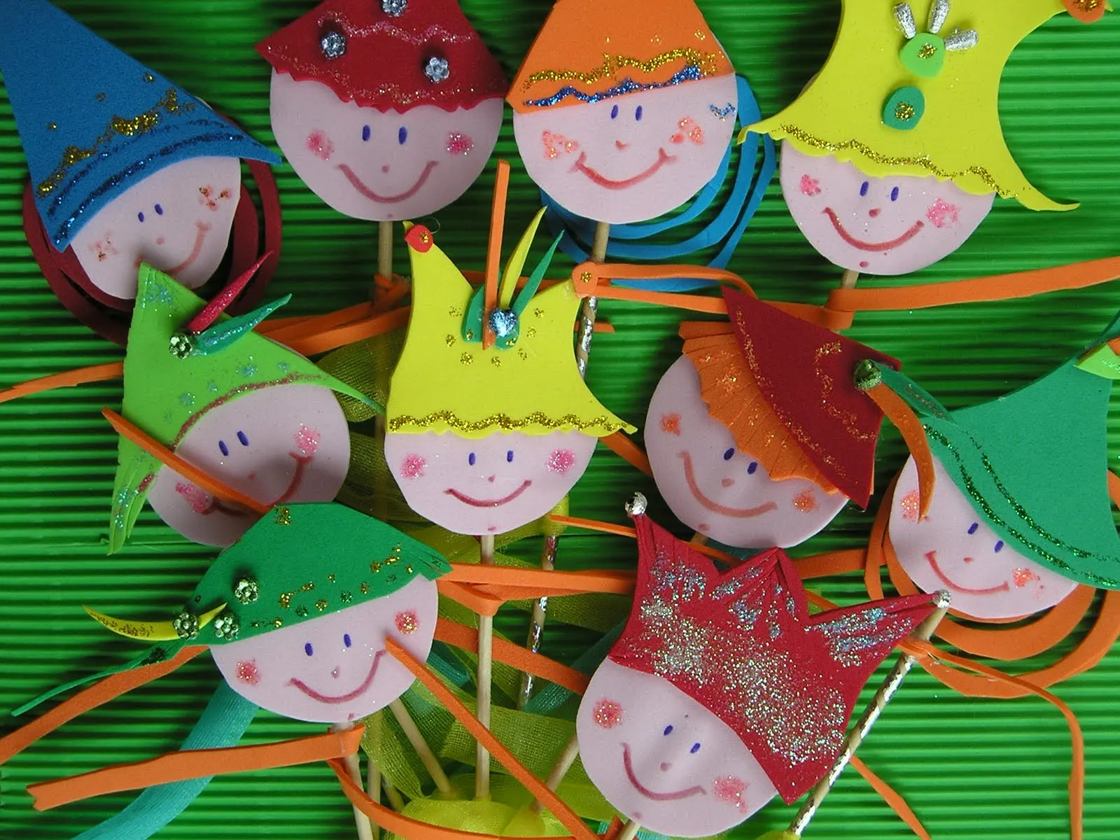 Mi taller te lo crea...!: Pinchos multicolores Mi taller te lo crea...!: Pinchos multicolores