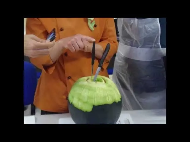Taller de Decoración con Frutas y Hortalizas Talladas - 2014 - YouTube Taller de Decoración con Frutas y Hortalizas Talladas - 2014 - YouTube