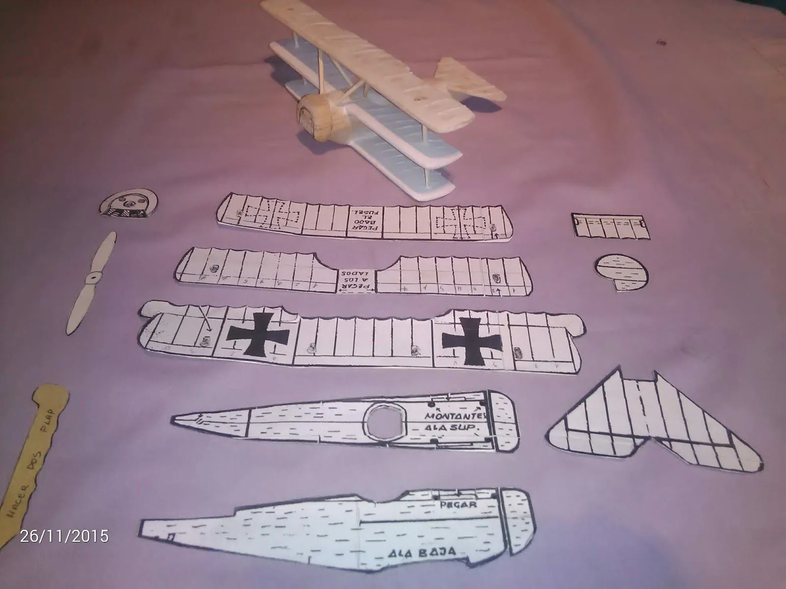 El taller de don Sata: aviones de madera: Elaborando un El taller de don Sata: aviones de madera: Elaborando un