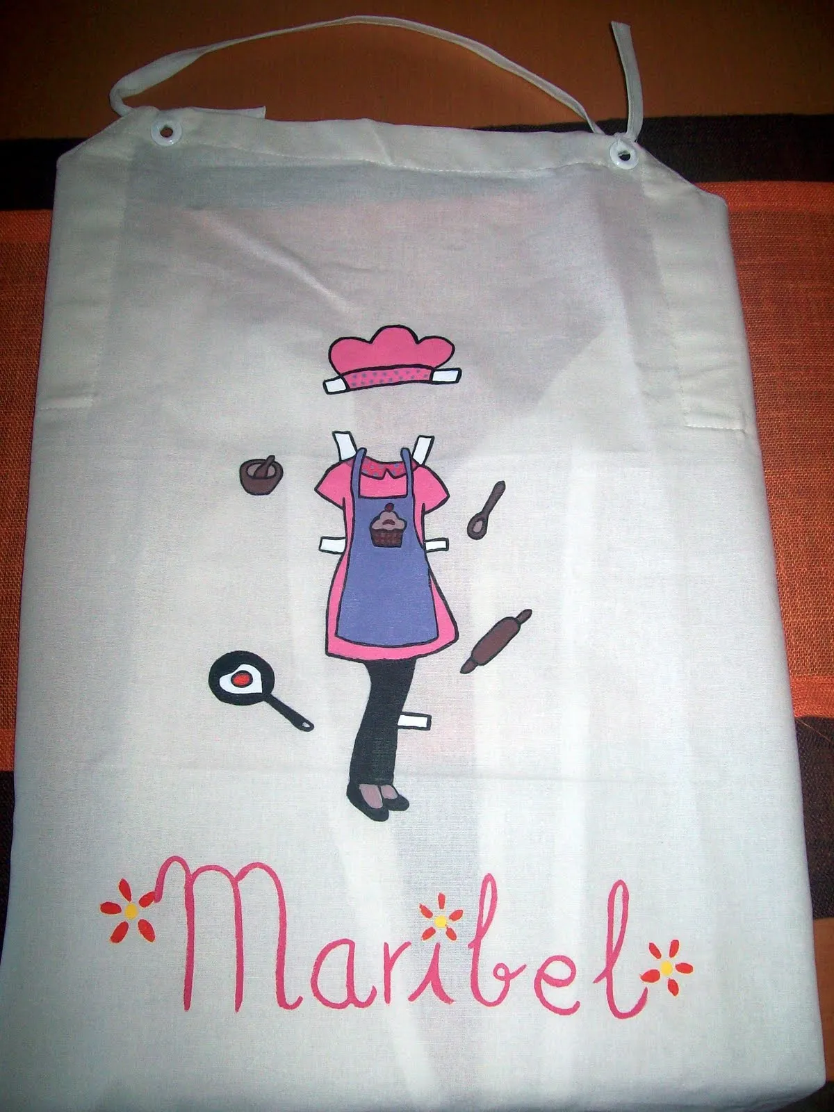 El Taller de la Ka: PINTURA TEXTIL : DELANTAL PERSONALIZADO El Taller de la Ka: PINTURA TEXTIL : DELANTAL PERSONALIZADO