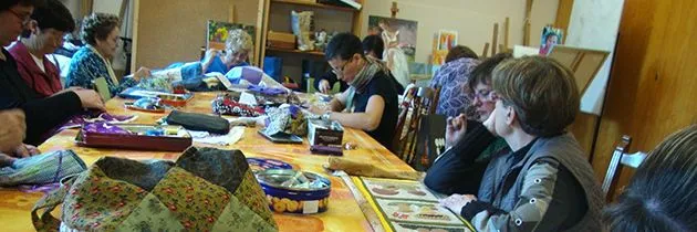 Taller de PACHTWORK en AINSA | Feaccu - Federación de Asociaciones ...
