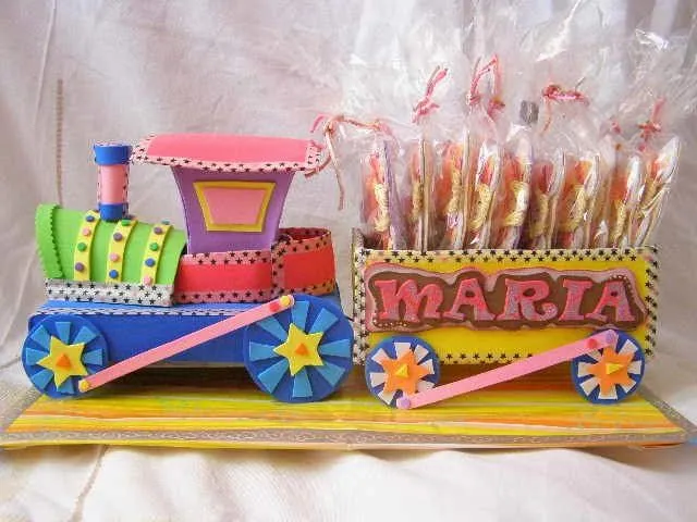 EL TALLER DEL REGALO: TREN CONTENEDOR DE REGALOS RECUERDO BUAUTIZO ...