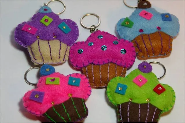 El Tallercito de Beatriz: Llaveros Originales El Tallercito de Beatriz: Llaveros Originales