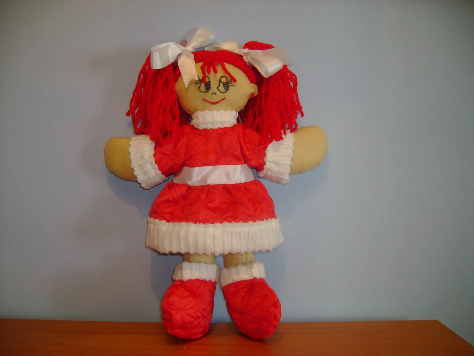 el tallercito de pepi: muñeca de fieltro y tela el tallercito de pepi: muñeca de fieltro y tela