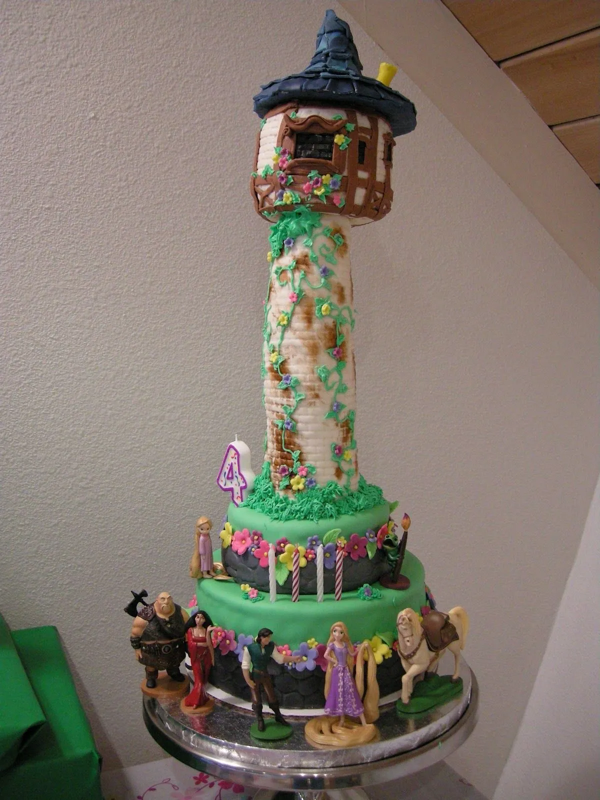 Tangled Rapunzel Tower Birthday Cake | Cake Pop Insanity!