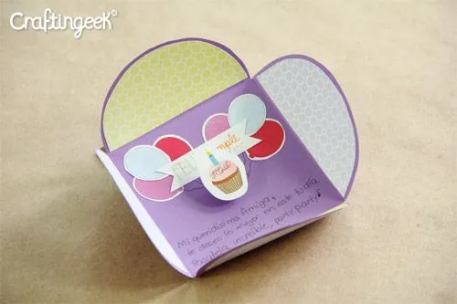 Craftingeek*: Tarjeta Cuadrada sencilla ...en Vídeo | Craft Ideas ...