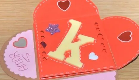 Como hacer una tarjeta con forma de Corazon | tutorialesvideos Como hacer una tarjeta con forma de Corazon | tutorialesvideos