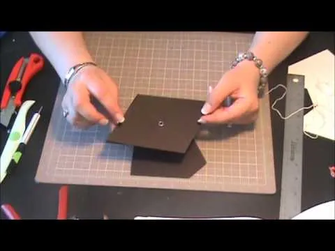 Tarjeta de Graduacion - Scrapbooking con Lily - YouTube Tarjeta de Graduacion - Scrapbooking con Lily - YouTube