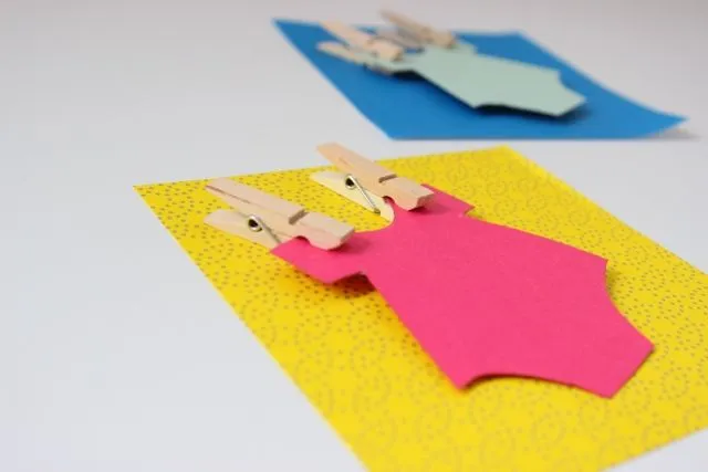 Tarjeta de mameluco para Baby Shower | Baby showers, Showers and Blog Tarjeta de mameluco para Baby Shower | Baby showers, Showers and Blog