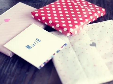Cómo hacer tarjetas de cumpleaños caseras - YouTube Cómo hacer tarjetas de cumpleaños caseras - YouTube