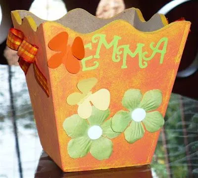 Tarjetas y más...: Trabajos en MDF