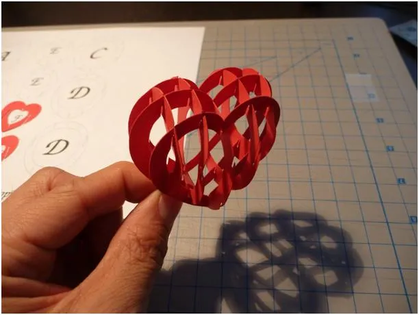 Valentine's Day Pop UP Card: 3D Heart Tutorial | Creative Pop Up Cards Valentine's Day Pop UP Card: 3D Heart Tutorial | Creative Pop Up Cards