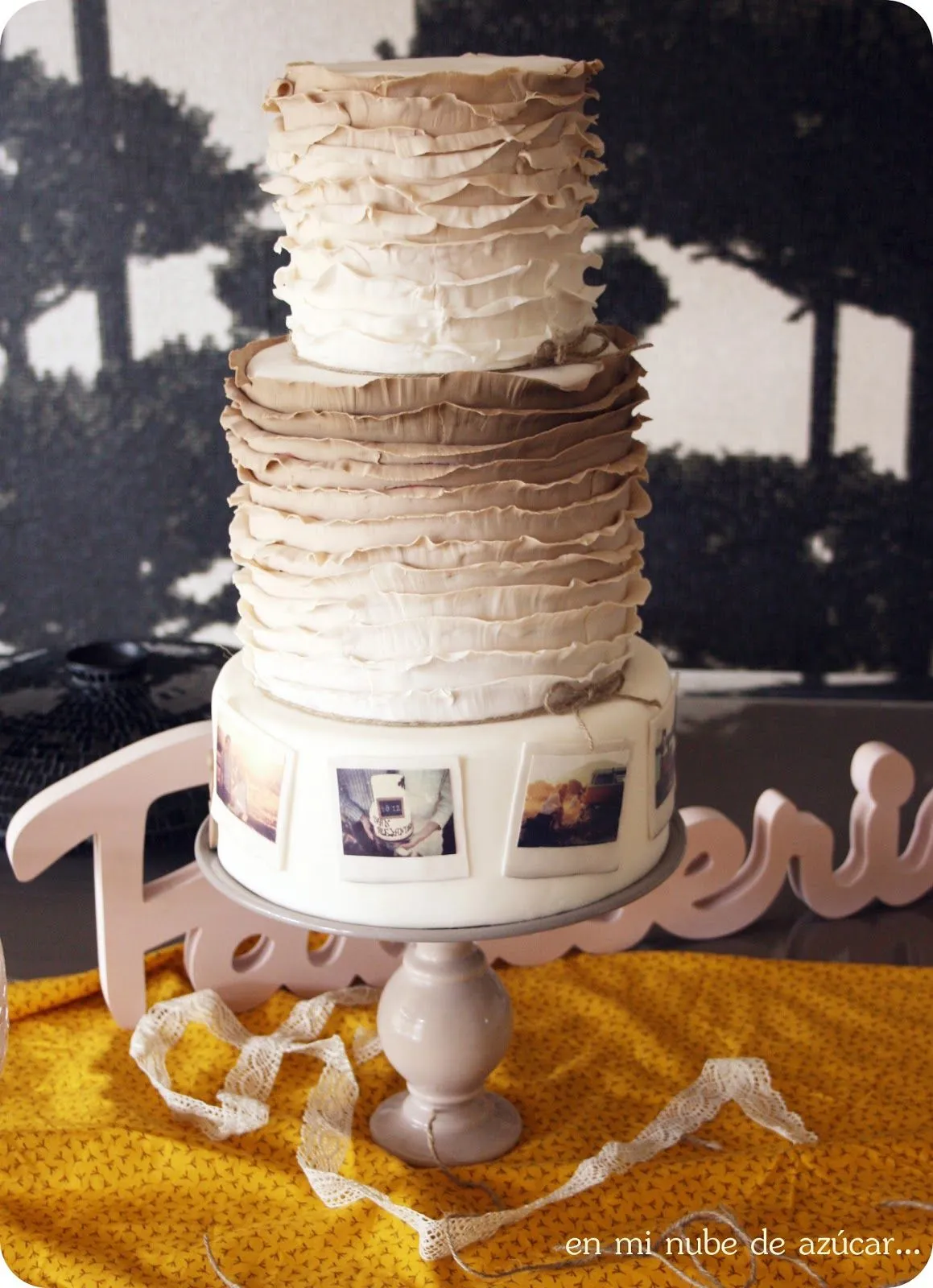 Tarta de Boda Ruffles-Vintage.... ~ En mi nube de azucar.... Tarta de Boda Ruffles-Vintage.... ~ En mi nube de azucar....