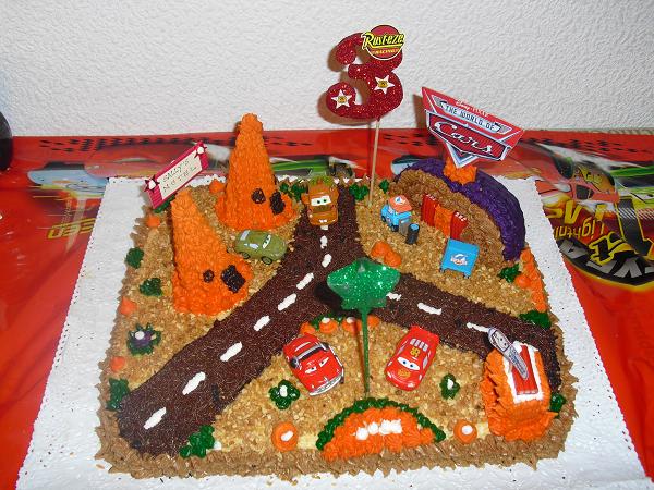 Tarta CARS | DULCES CREACIONES