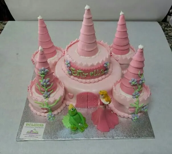 Pastel fondant princesas - Imagui