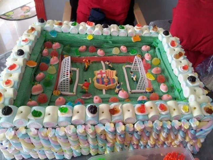 Tarta de Chuches: Campo de futbol del Barça Tarta de Chuches: Campo de futbol del Barça