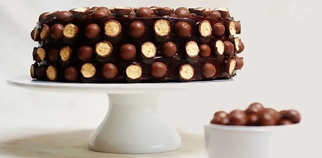 Tarta de cumpleaños para niños - Bizcochos y Tartas - Recetas ... Tarta de cumpleaños para niños - Bizcochos y Tartas - Recetas ...
