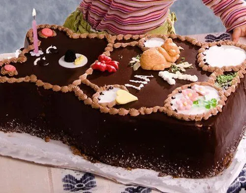 Tarta para el cumpleaños de los niños. Un osito - Decoración de ...