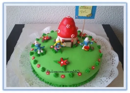 Tarta de cumpleaños de pitufos - Imagui