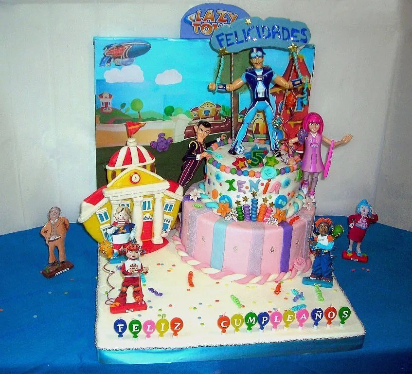 Tarta decorada fondant lazy town | Cocinar en casa es facilisimo.
