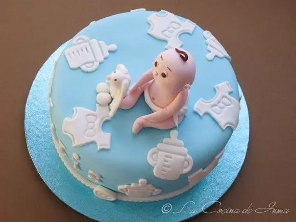 Tarta Fondant para un Bautizo en azul y blanco | La Cocina de Inma ...