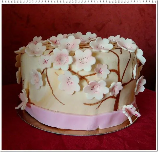 Pasteles flores fondant - Imagui