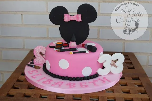 Tarta fondant minnie doble cumpleaños - Paperblog