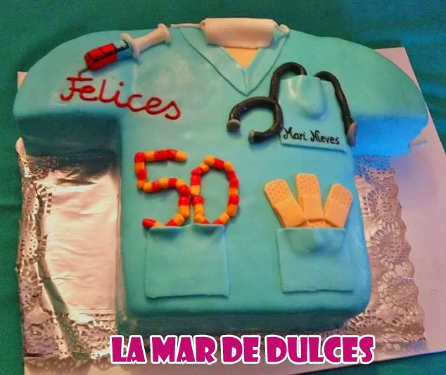 Tarta fondant de pijama de enfermera Sevilla | Tartas fondant ... Tarta fondant de pijama de enfermera Sevilla | Tartas fondant ...