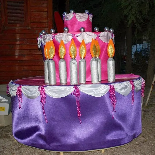 tarta goma eva | Aprender manualidades es facilisimo.
