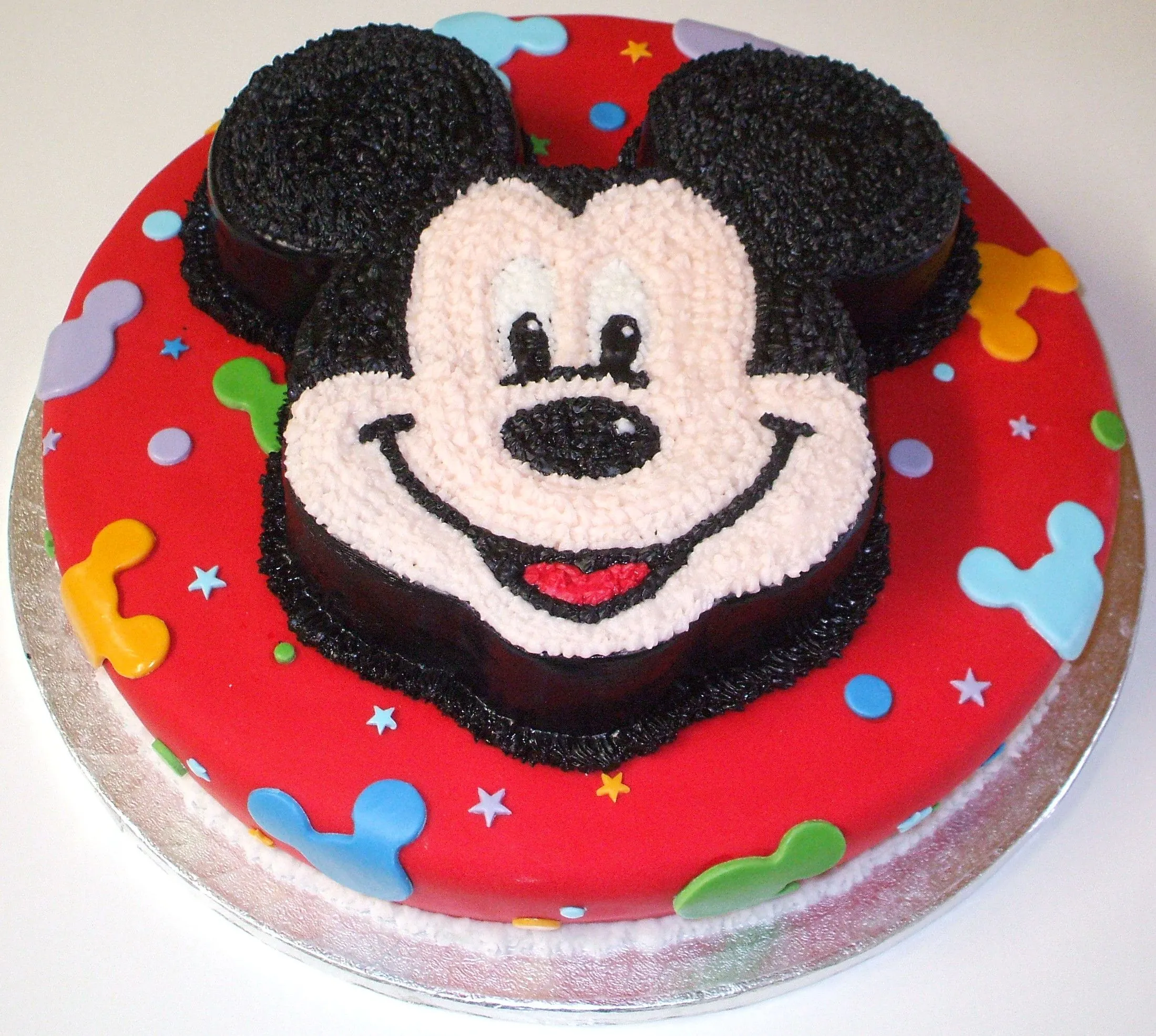 Tarta de Mickey con glaseado real | TuTartaIdeal Tarta de Mickey con glaseado real | TuTartaIdeal