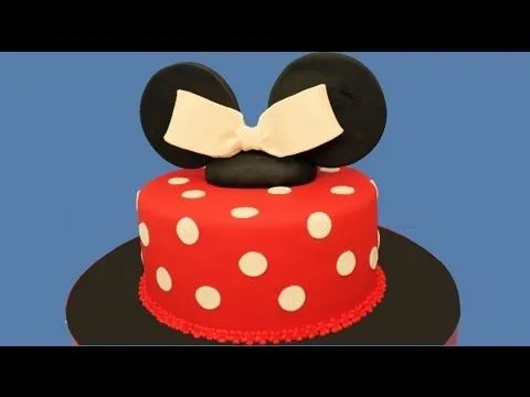 Tarta de Minnie fácil de fondant. Minnie mouse cake - YouTube Tarta de Minnie fácil de fondant. Minnie mouse cake - YouTube