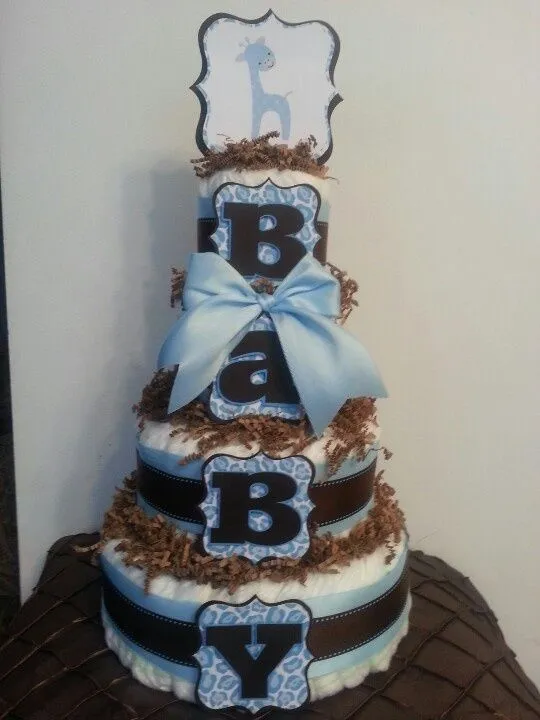 Tarta de pañales /diaper cake on Pinterest