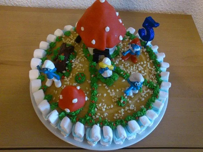 Tarta Los Pitufos | DULCES CREACIONES