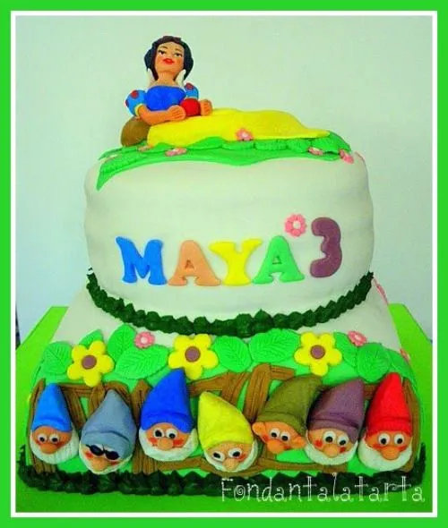 Tarta princesa Blancanieves y los siete enanitos | Tarta princesa Blancanieves y los siete enanitos |