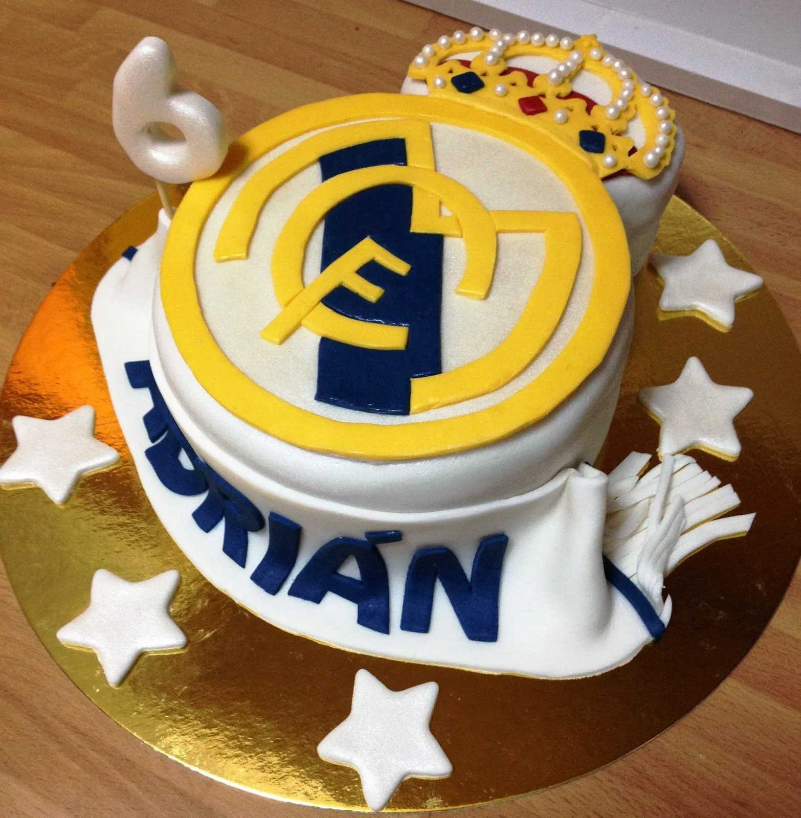 DE TARTAS ARTE: TARTA REAL MADRID DE TARTAS ARTE: TARTA REAL MADRID