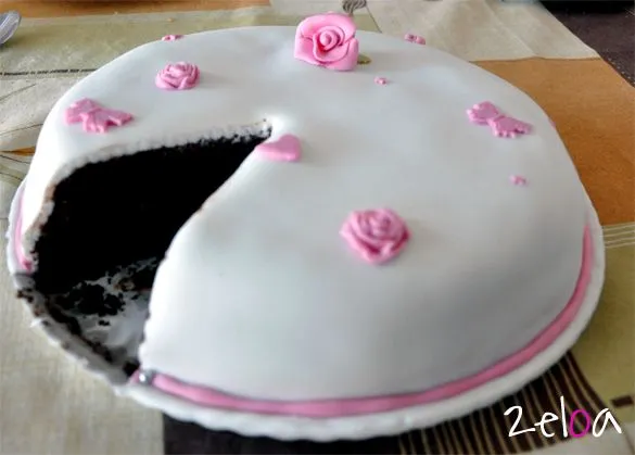 Cómo hacer tartas con fondant | 2eloa: bebés, crianza, DIY, fondant... Cómo hacer tartas con fondant | 2eloa: bebés, crianza, DIY, fondant...