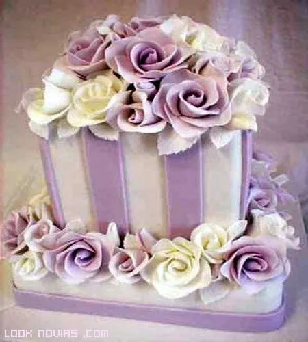 Tartas-nupciales-con-flores.jpg