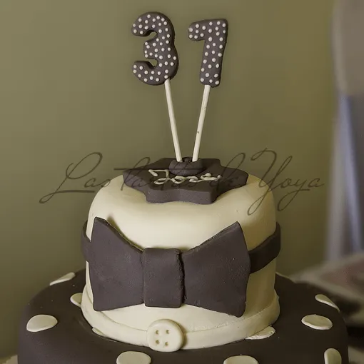Las tartas de Yoya: Tarta fashión para el cumpleaños y aniversario ... Las tartas de Yoya: Tarta fashión para el cumpleaños y aniversario ...