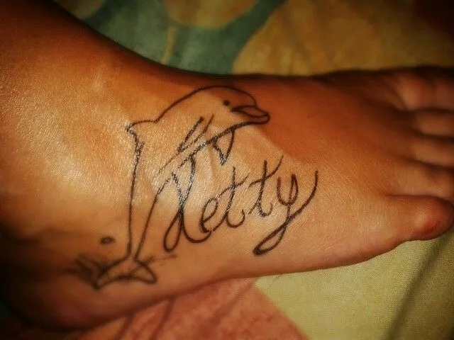 Tatto #delfin con nombre | TATTOS diseños | Pinterest Tatto #delfin con nombre | TATTOS diseños | Pinterest