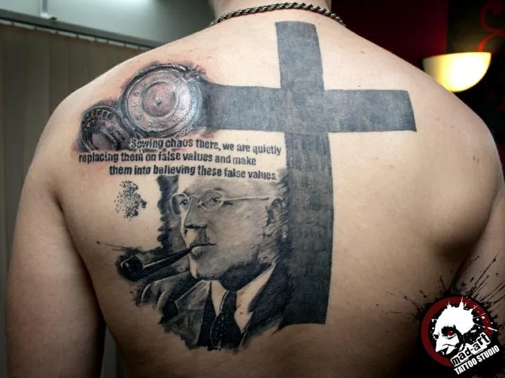 tattoo-back-crux-portrait.JPG