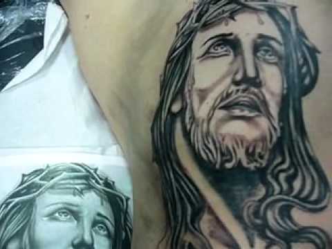 Tattoo Gesù Cristo - YouTube