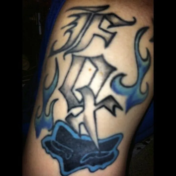 Tattoo you!!!! on Pinterest | Fox Racing Tattoos, Fox Tattoos and ... Tattoo you!!!! on Pinterest | Fox Racing Tattoos, Fox Tattoos and ...
