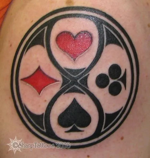 Tatuagem naipes de baralho | Tattoo Tribais, Celtic, Maoris and ...