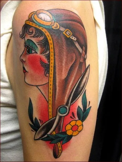 Tatuaggio braccio old school - Imagui