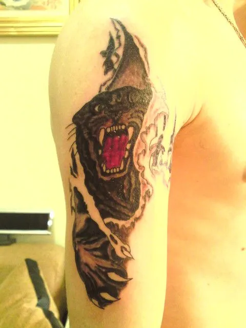 TATUAJ PANTERA 3D / PHANTER 3D TATTOO | Flickr - Photo Sharing!