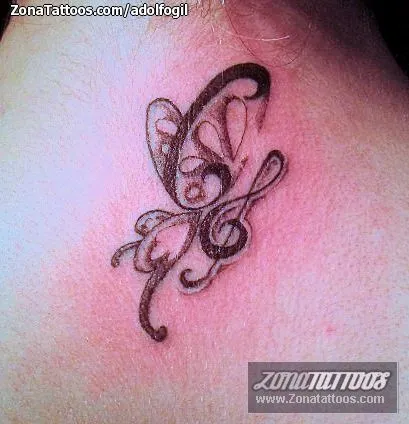 Tatuaje de AdolfoGil - Mariposas Insectos Notas Musicales