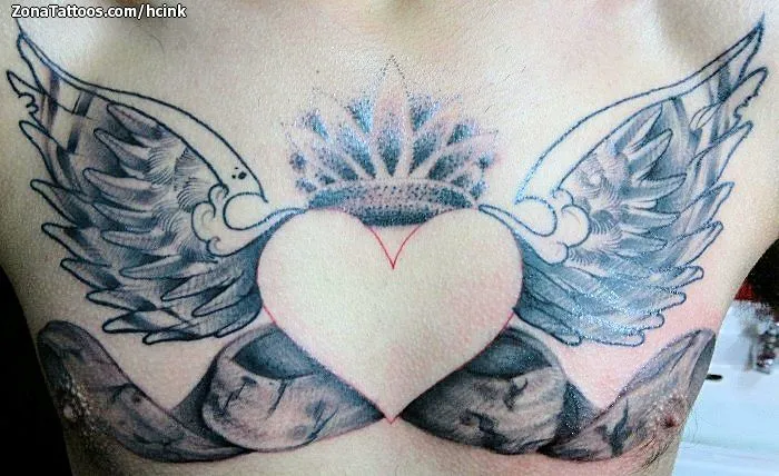 Tatuajes de alas en el pecho - Imagui