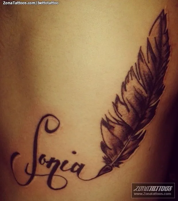 Tatuaje de bettotattoo - Plumas Nombres Letras