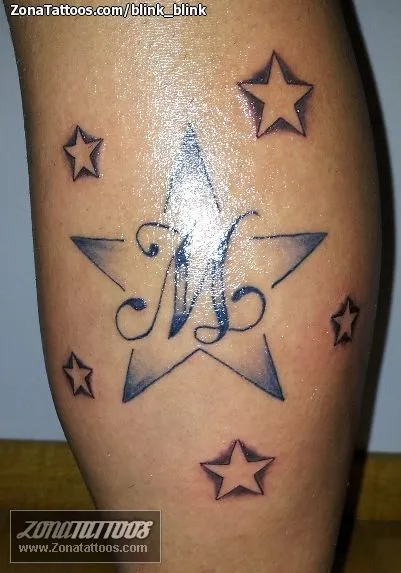 Tatuaje de BLink_BLink - Estrellas Astronomía Iniciales Tatuaje de BLink_BLink - Estrellas Astronomía Iniciales